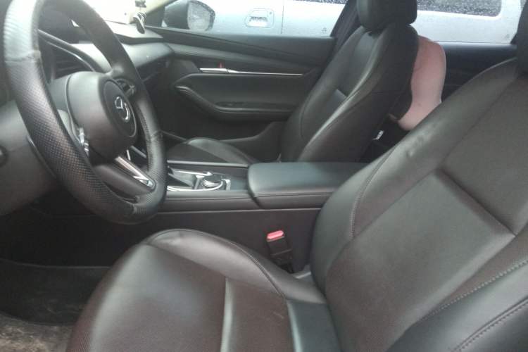 Used Mazda 3 Axela 2021 2.0L Automatic Zhiyao Edition