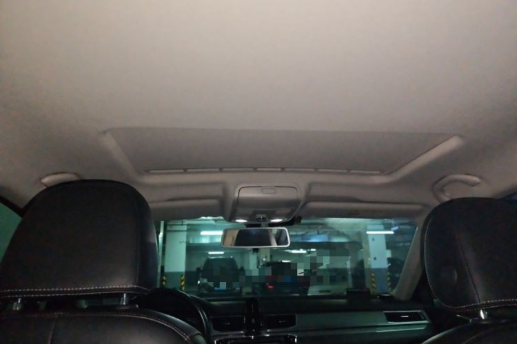 Used Volkswagen Passat 2017 280TSI DSG Luxury Edition Headliner