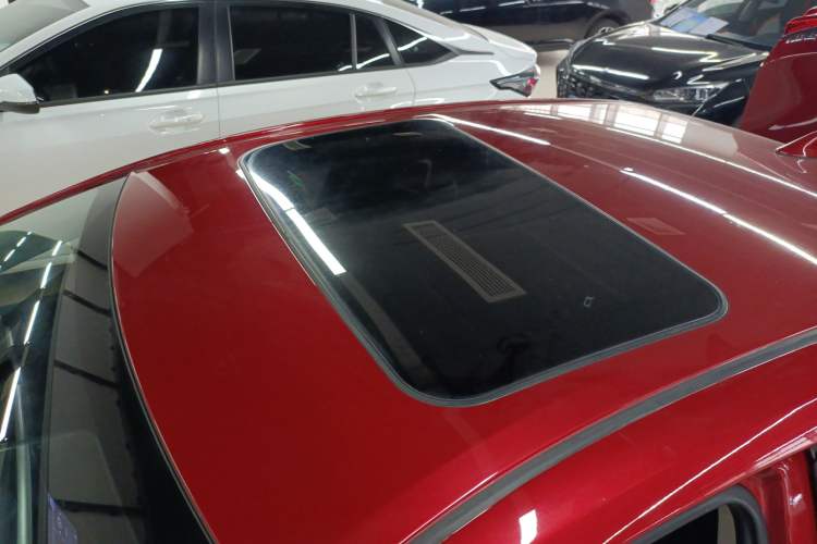 Used Toyota Levin 2016 Dual-Engine 1.8H GS E-CVT Elite Model with Sunroof