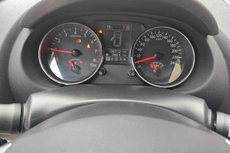Used Nissan Qashqai 2012 2.0 XL Fire CVT 2WD Odometer Close Up