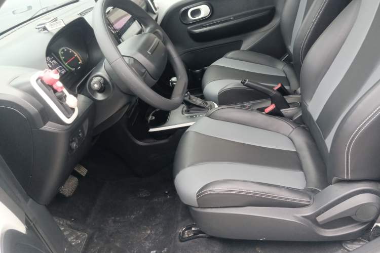Used Roewe Clever 2022 311km QiQi BoBo Edition
