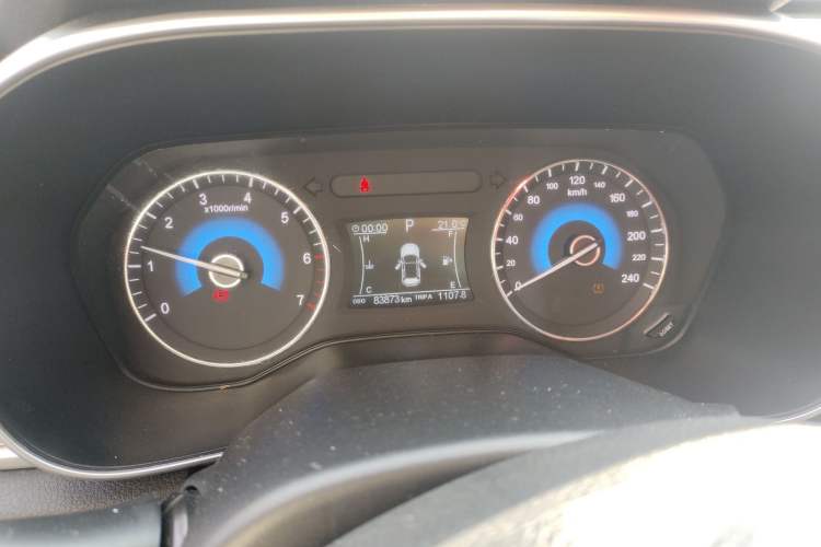 Used Dongfeng Fengon 580 2018 Revised Version 1.5T CVT Luxury Edition Instrument Cluster