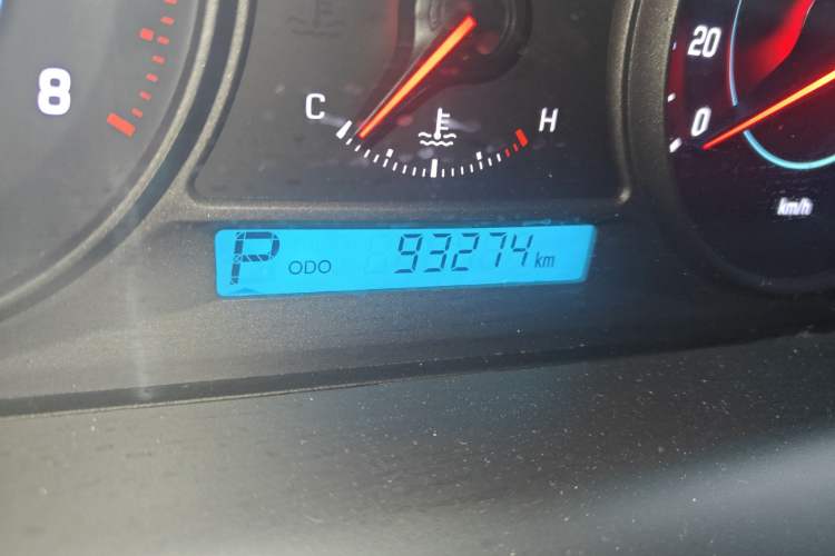 Used Chevrolet Captiva 2014 2.4L 4x4 Flagship Edition 7 Seats