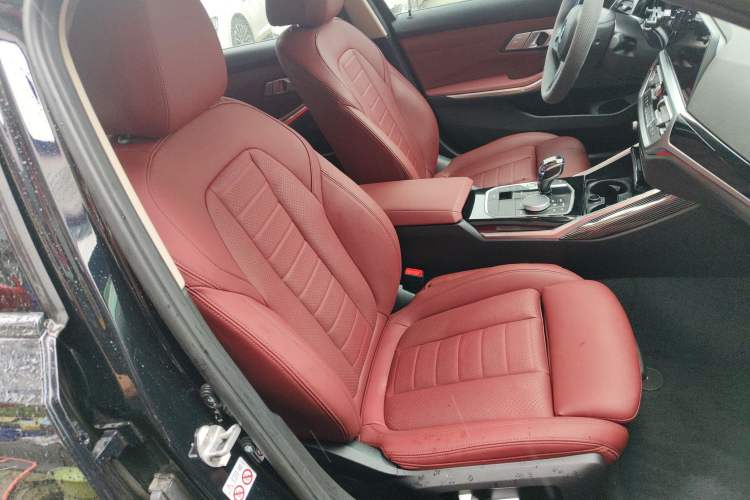 Used BMW 3 Series 2021 Facelifted 320Li M Sport Package Right Front Seat