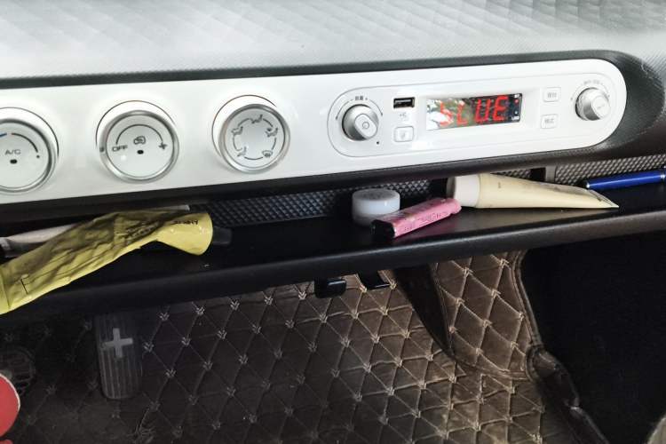 Used Wuling Hongguang MINIEV 2022 GAMEBOY 200km Gaming Edition with Lithium Iron Phosphate
