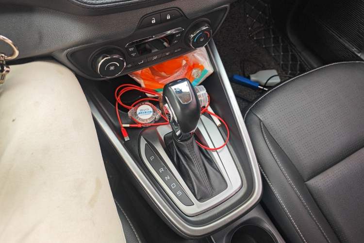 Used Ford Escort 2017 Happiness Edition 1.5L Automatic Fashion Version
