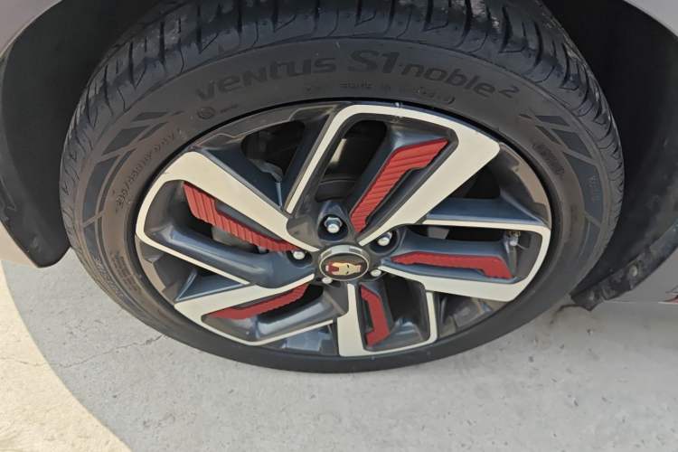 Used Hyundai ENCINO 2019 1.6T Iron Man Edition Left Front Wheel Hub