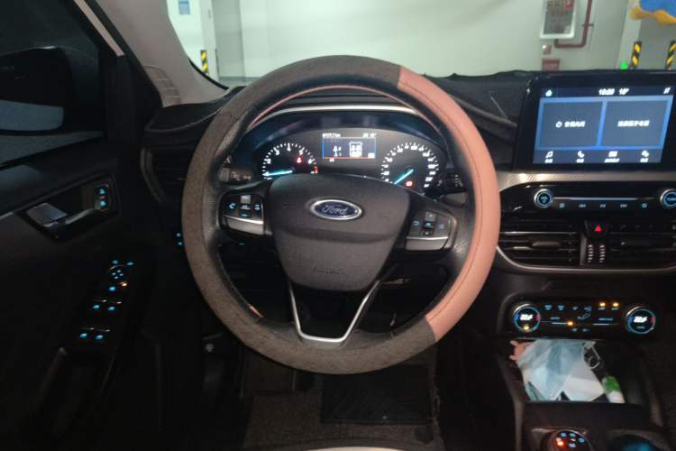 Used Ford Focus 2019 Sedan EcoBoost 180 Automatic Trend Edition