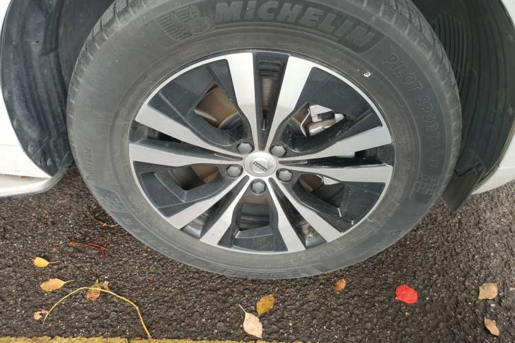 Used Volvo XC60 2024 B5 4x4 Smart Luxury Edition