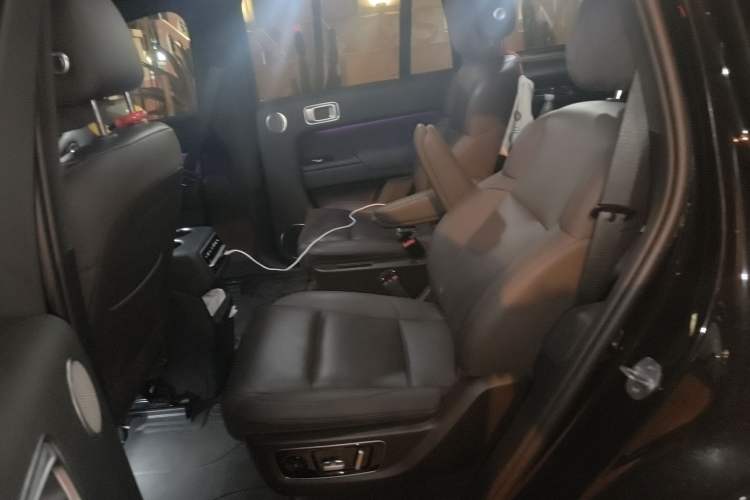 Used Li Auto L8 2023 Pro Model