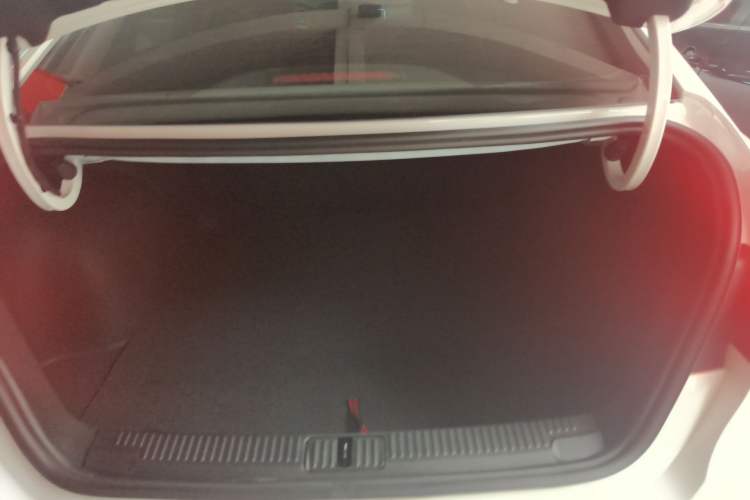 Used MG 5 2025 180 DVVT Global Luxury Edition