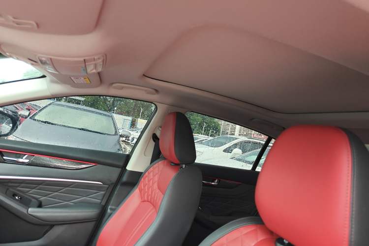 Used Dongfeng Aeolus Yixuan MAX 2021 1.5T Ultra-Stylish Trendsetter Edition