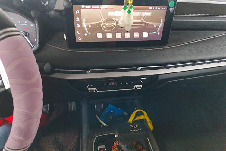 Used Wuling Jiachen 2022 1.5T CVT Smart Luxury Version