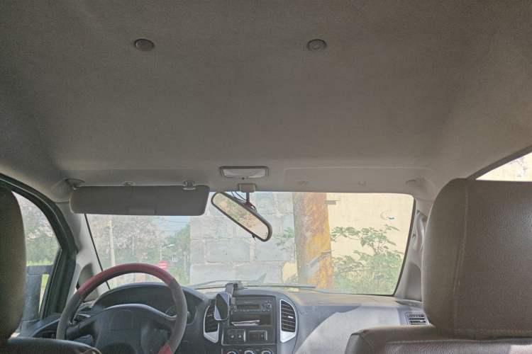 Used FORTHING Lingzhi 2016 V3 1.5L 5-Seater Special Offer Model
