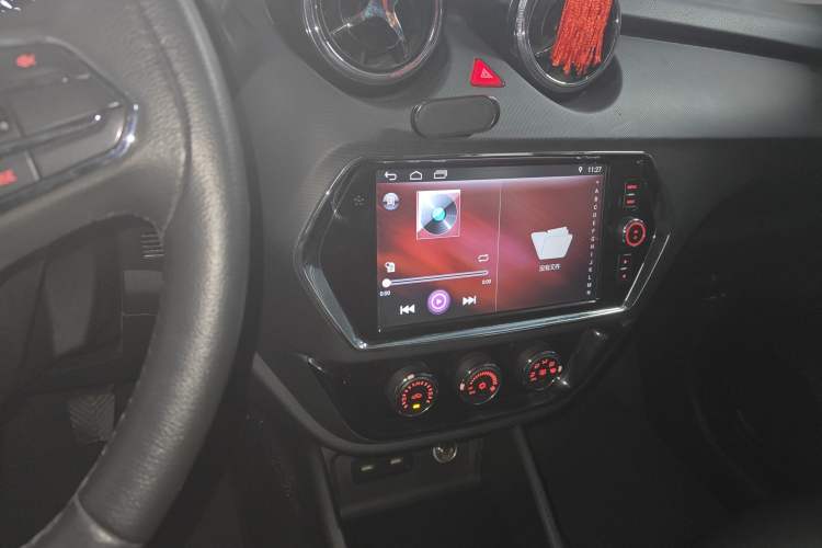 Used Soueast DX3 2018 1.5L Manual Luxury Model