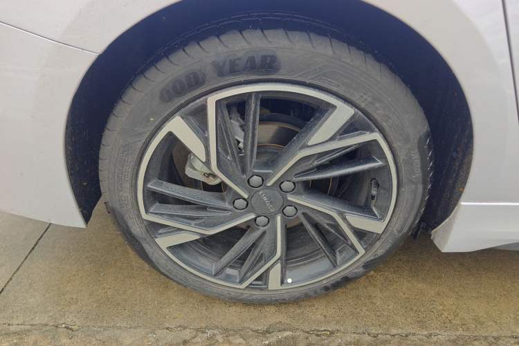 Used Lynk & Co 03 2023 2.0TD DCT JingPro