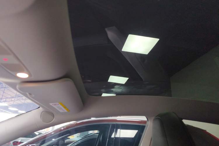 Used Tesla Model Y 2024 Long-Range All-Wheel-Drive Version