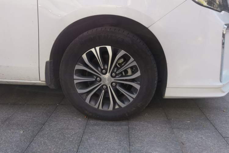 Used Buick GL8 2021 Land Cruiser Executive Class 652T Comfort Model