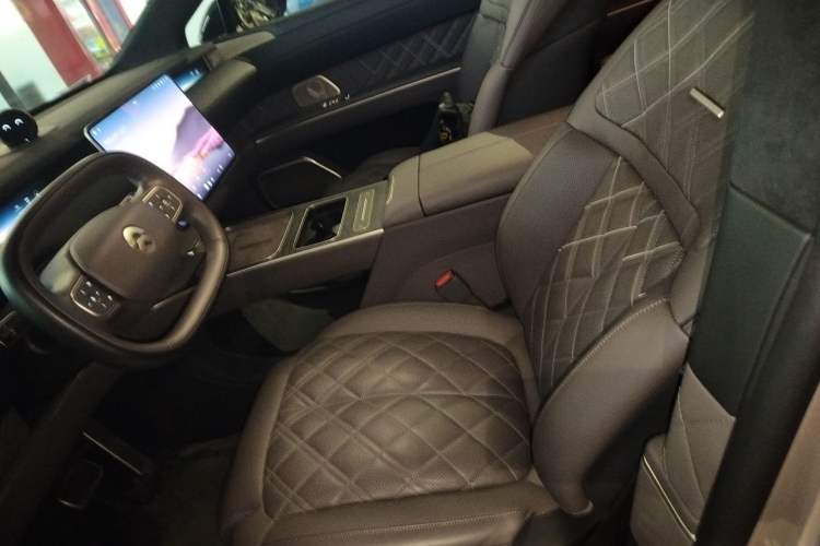Used Nio ET9 2025 100 kWh Left Front Seat