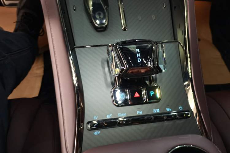 Used Denza Z9GT 2024 1100 4x4 Pro Version