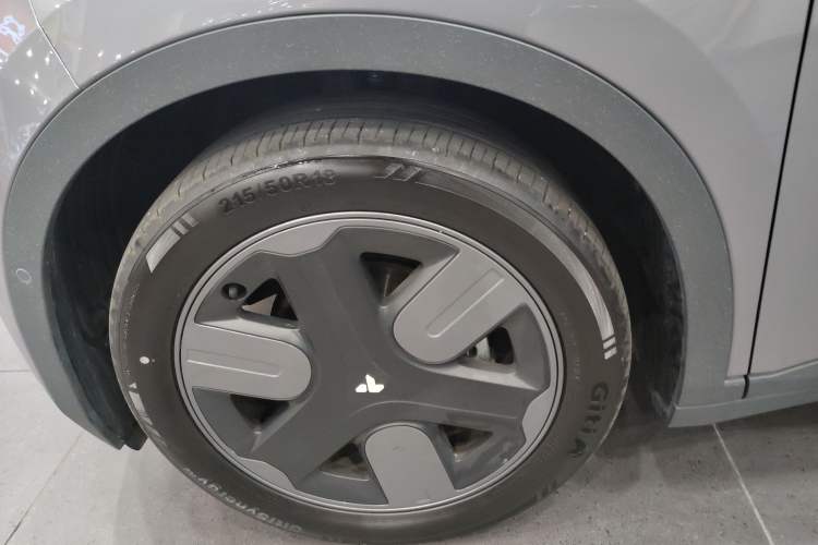 Used firefly firefly 2025 Illuminated Edition