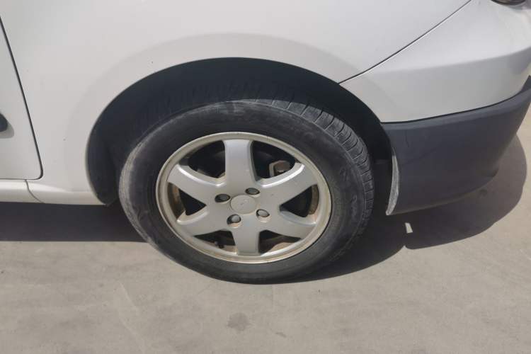 Used Geely Auto GX2 2012 1.3L Manual Comfort Edition Right Front Wheel Hub