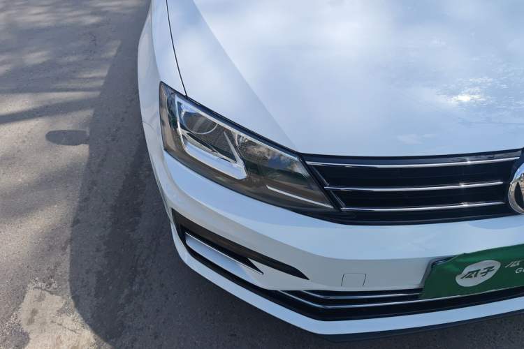 Used Volkswagen Sagitar 2018 280TSI DSG Ignite Edition Right Front Headlight