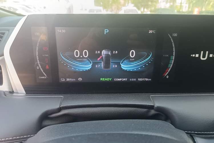 Used NETA U 2022 Zhi 400 Lithium-Nickel-Manganese-Cobalt Energy System
