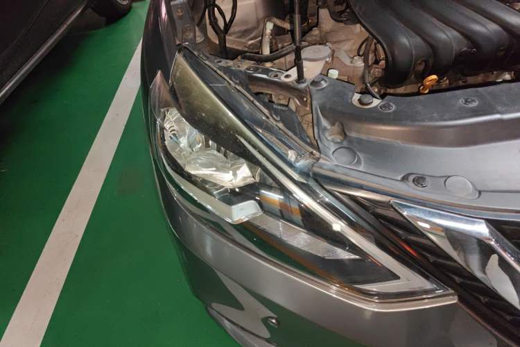 Used Nissan Sylphy 2019 Classic 1.6XE CVT Comfort Edition Right Front Headlight