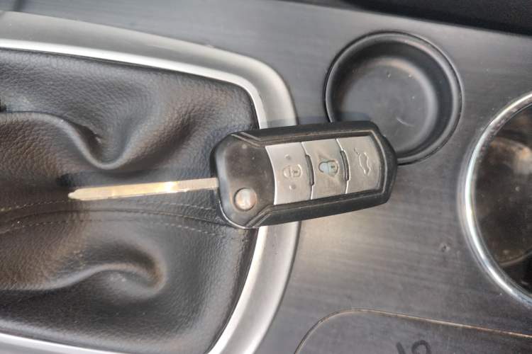 Used GAC Trumpchi GS5 2014 2.0L Manual Two-Wheel Drive Anniversary Value Edition