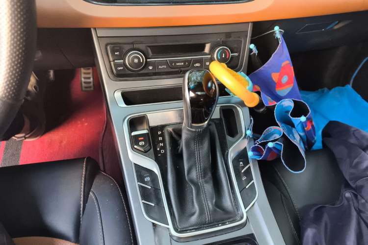 Used Geely Auto Vision S1 2018 1.4T CVT FENGXING Model