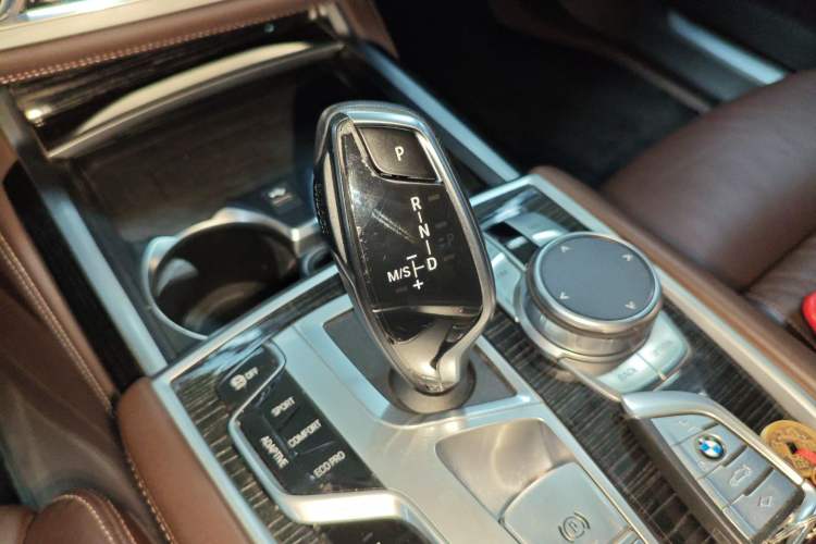 Used BMW 7 Series 2019 Restyled 740Li Leading Edition M Sport Package
