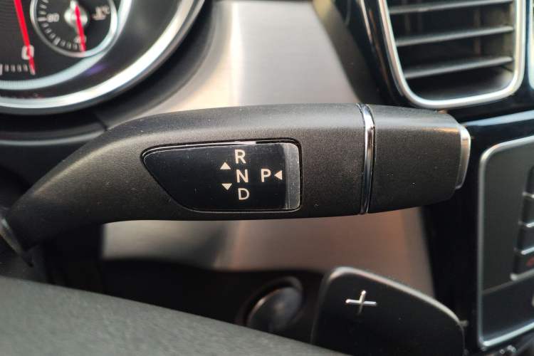 Used Mercedes-Benz GLE Coupe 2017 GLE 320 4MATIC Coupe SUV
