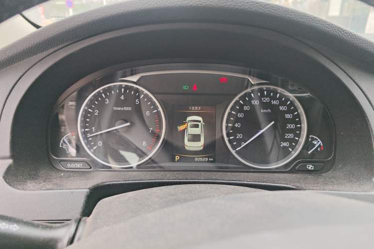 Used Geely Auto Emgrand GT 2015 1.8T Premium Model
