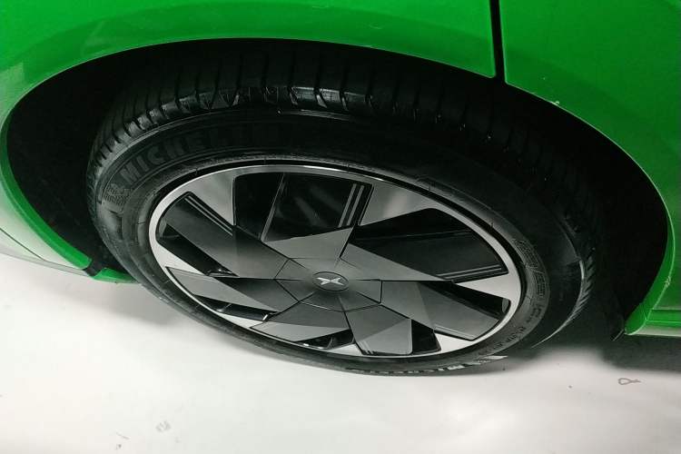 Used XPeng X9 2024 610 Long-Range Pro