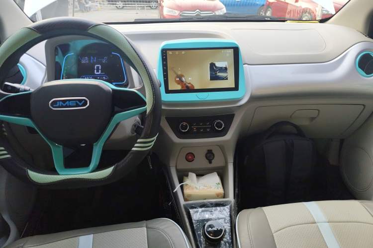 Used JMEV Xiao Qilin 2024 201km Comfort Version Audio And AC Panel