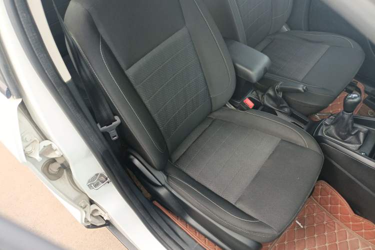 Used Ford EcoSport 2018 1.5L Manual Jingyi Model Right Front Seat