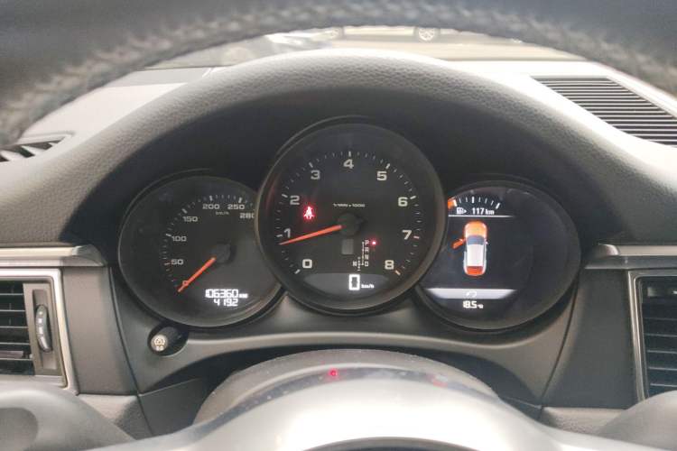 Used Porsche Macan 2017 Macan 2.0T Instrument Cluster