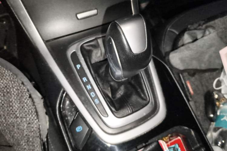 Used Ford Edge 2016 EcoBoost 245 Two-Wheel-Drive Titanium 7-Seater
