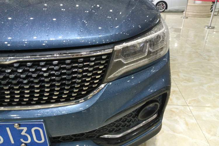 Used FORTHING Joyear X5 2017 1.6L CVT Luxury Model
