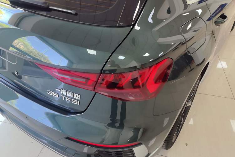 Used Audi A3 2024 Sportback 35 TFSI Fashionable Sports Model
