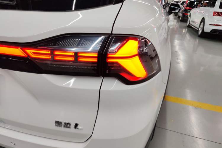 Used Geely Auto Haoyue L 2024 2.0T DCT Prestige Version