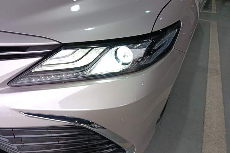 Used Toyota Camry 2021 2.5G Luxury Edition Left Front Headlight