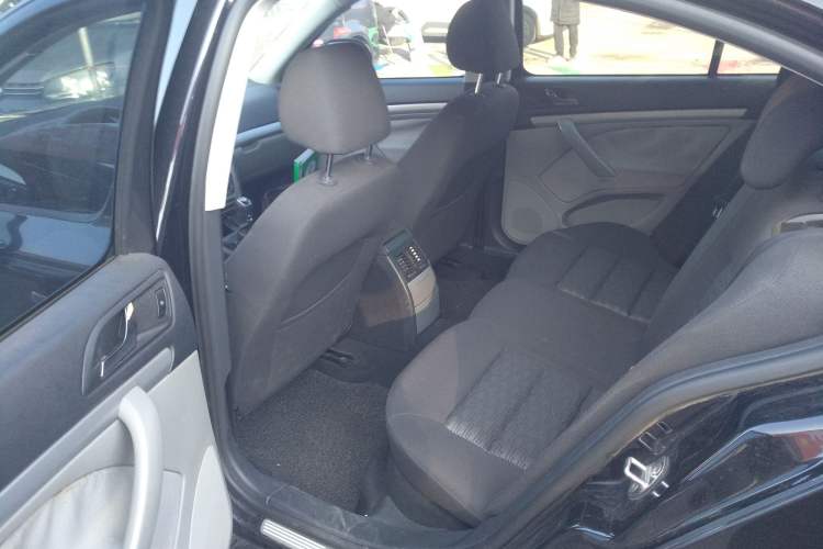 Used Skoda Octavia 2014 1.6L Manual Yijie Edition