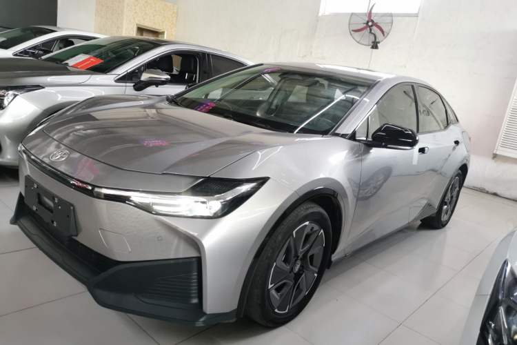 Used Toyota bZ3 2024 517 km Elite PRO