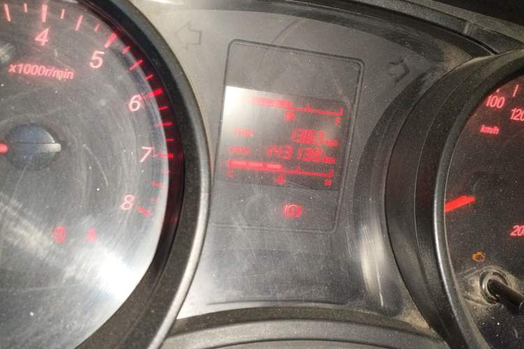 Used Wuling Hongguang 2019 1.5L S Basic Version China VI Standard LAR