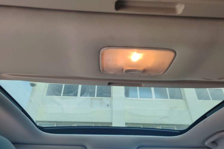 Used Kia Sportage R 2015 2.0L Automatic Two-Wheel Drive DLX Model