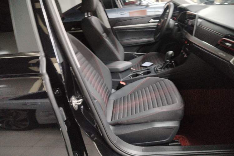 Used Volkswagen Lavida 2023 280TSI DSG Starry Sky Deluxe Edition Right Front Seat