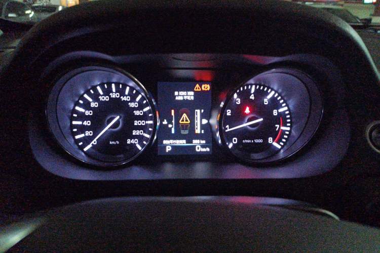 Used Land Rover Discovery Sport 2015 2.0T HSE LUXURY Instrument Cluster