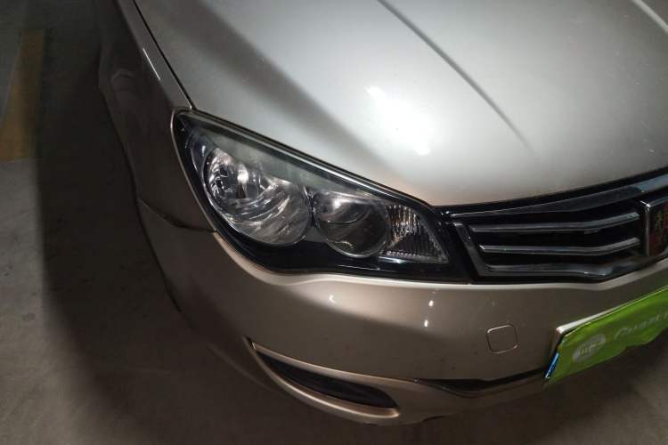 Used Roewe 350 2015 1.5L Manual Luxury Sunroof Edition